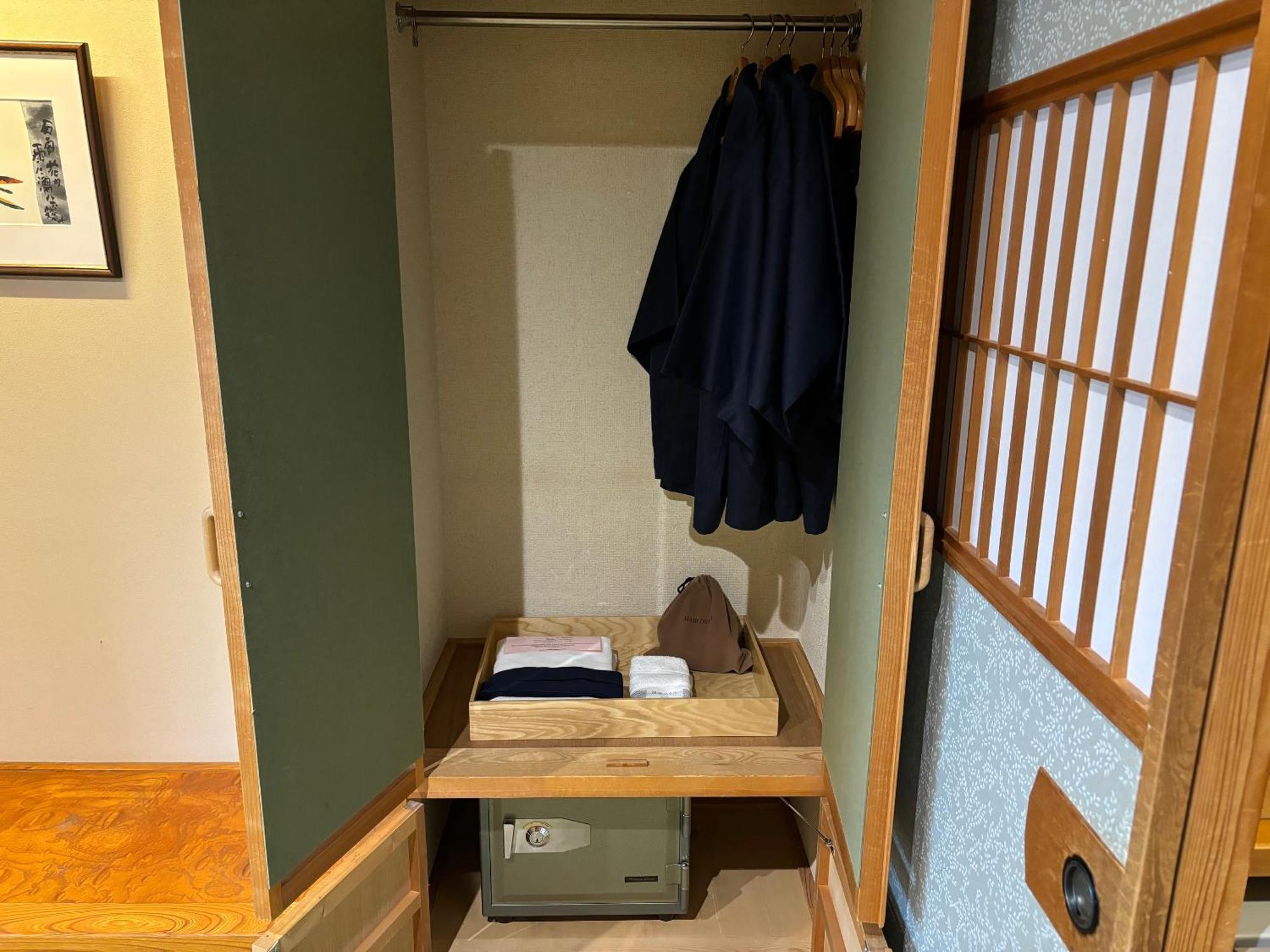 Kusatsu Hotel Eksteriør billede